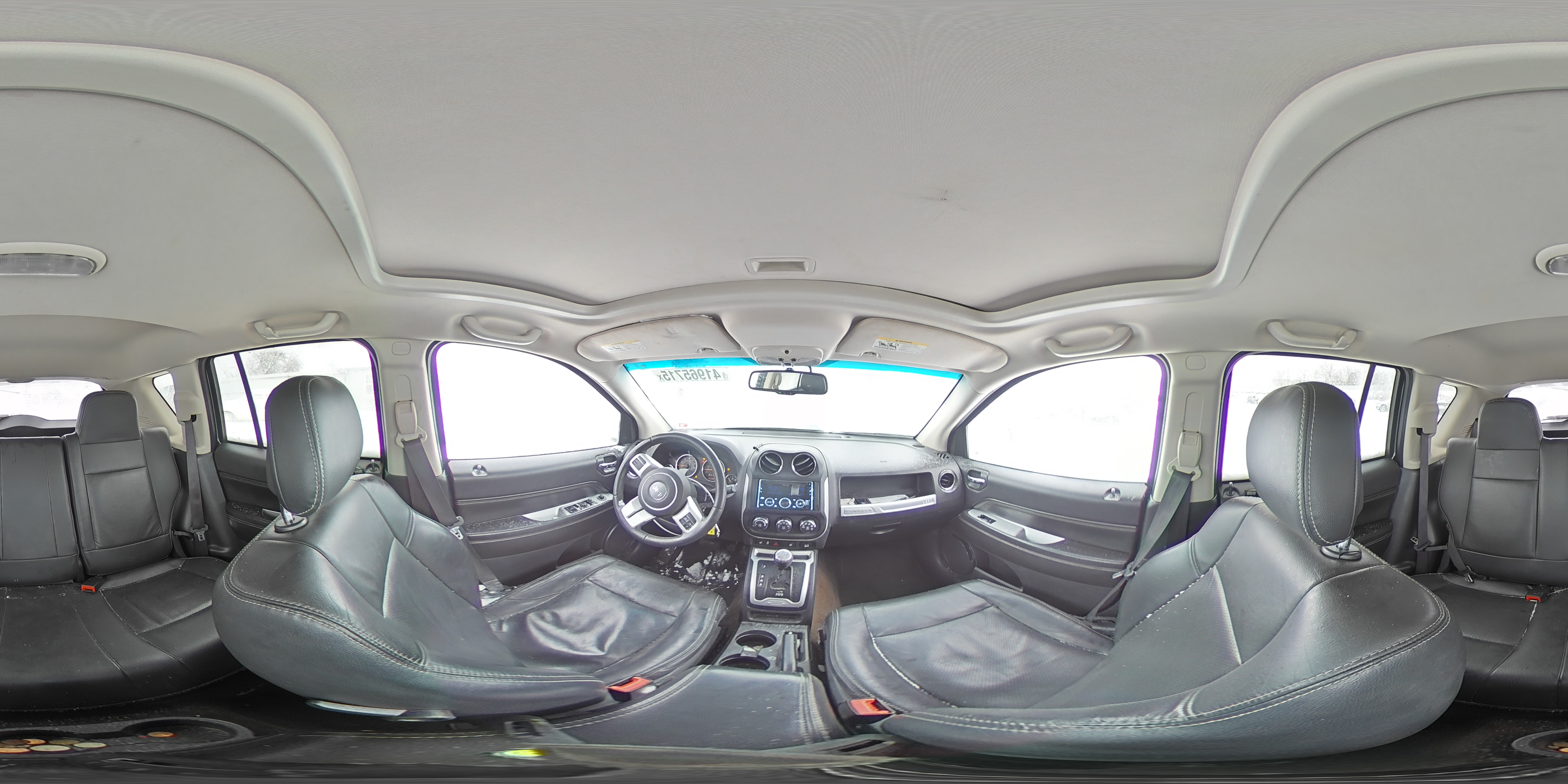 2016 Jeep Compass - Image 13