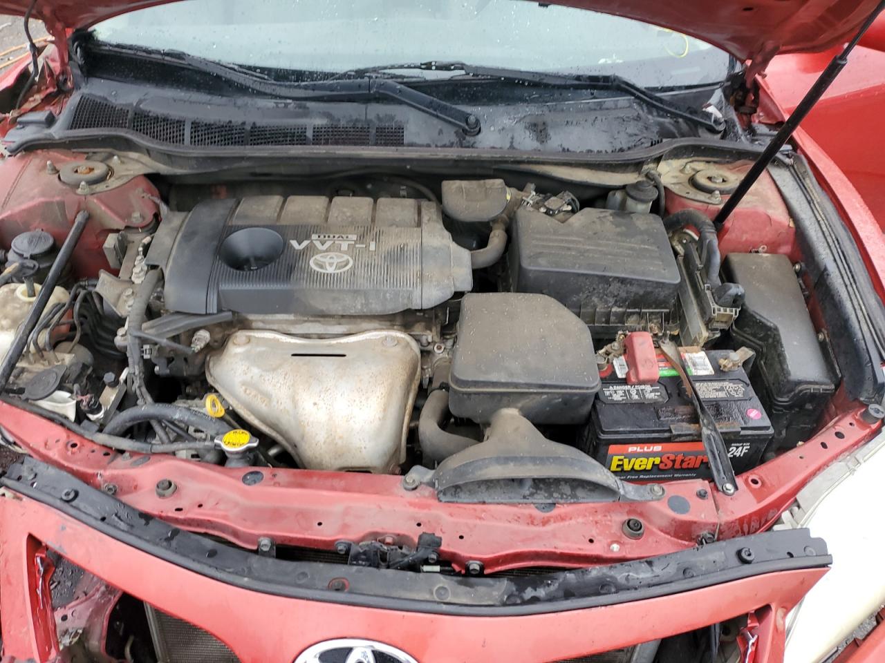 2010 Toyota Camry - Image 11