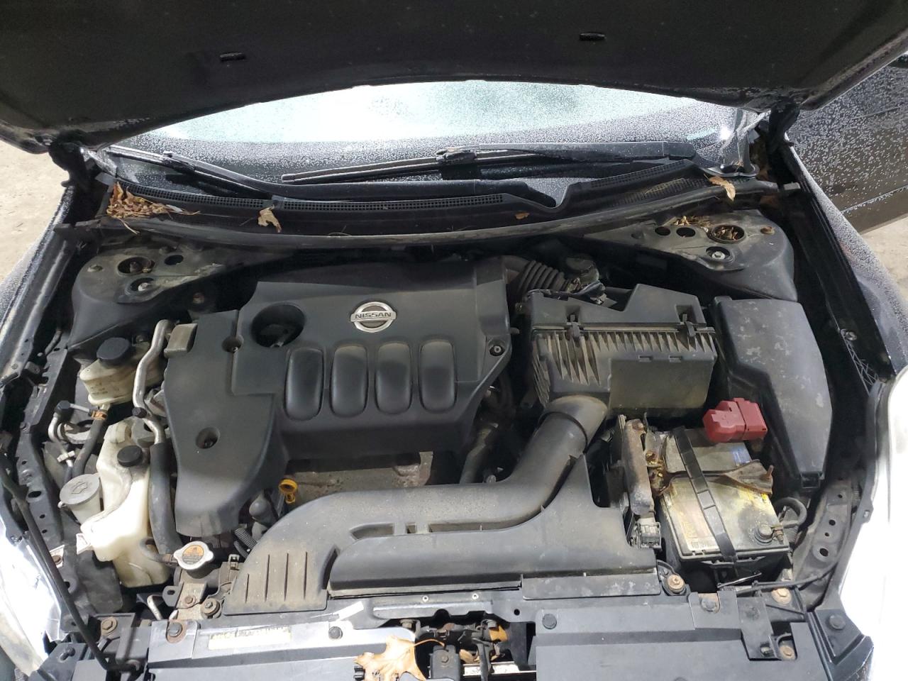 2012 Nissan Altima - Image 11