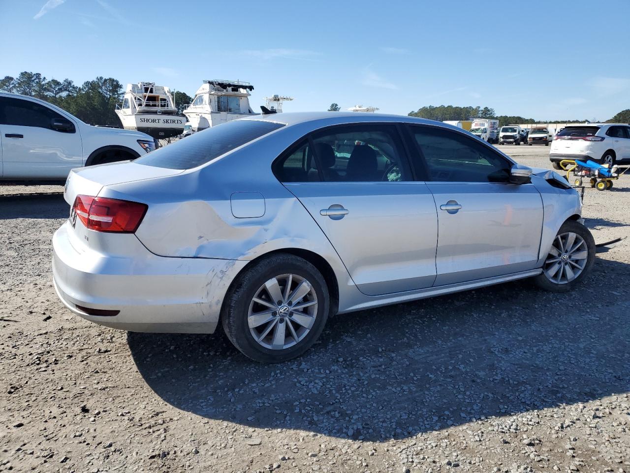 2015 Volkswagen Jetta - Image 3
