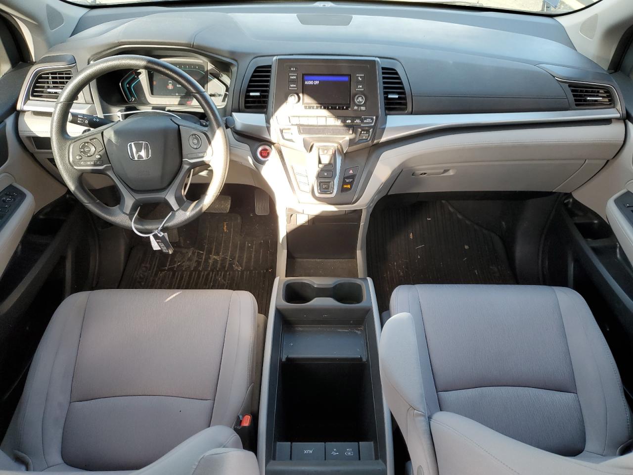 2018 Honda Odyssey - Image 8