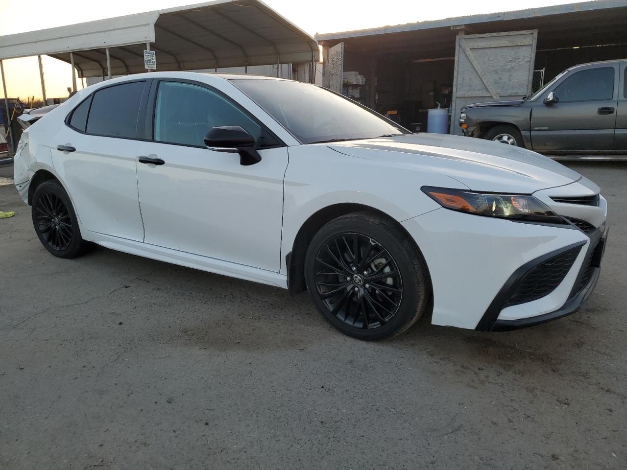2022 Toyota Camry - Image 4