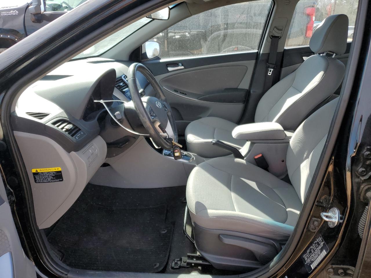2015 Hyundai Accent - Image 7