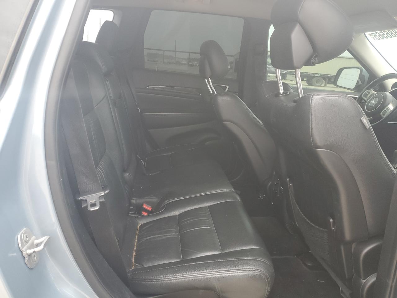 2012 Jeep Grand Cherokee - Image 11
