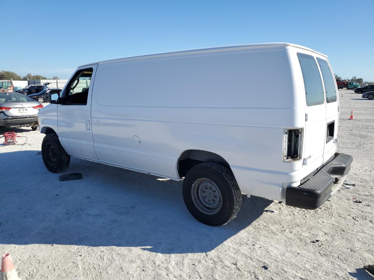 2003 Ford Econoline - Image 2