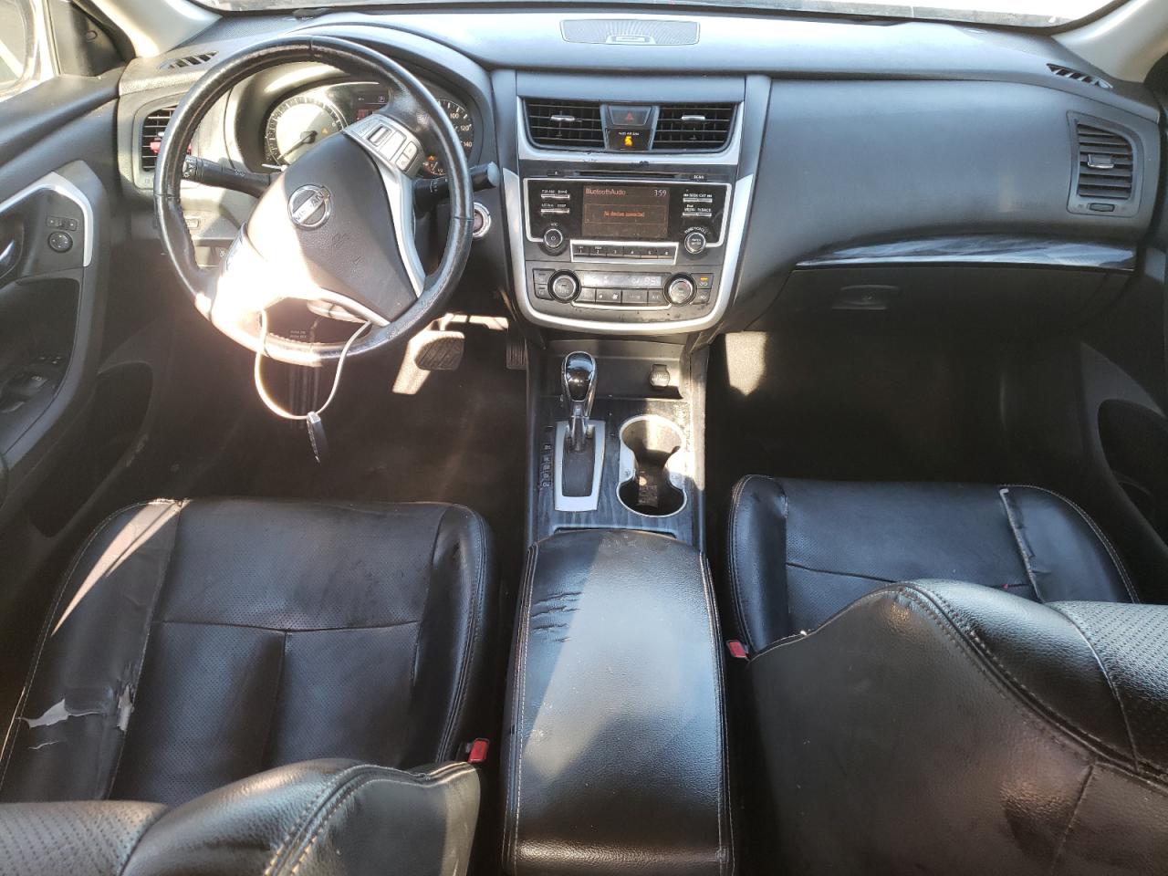 2017 Nissan Altima - Image 8