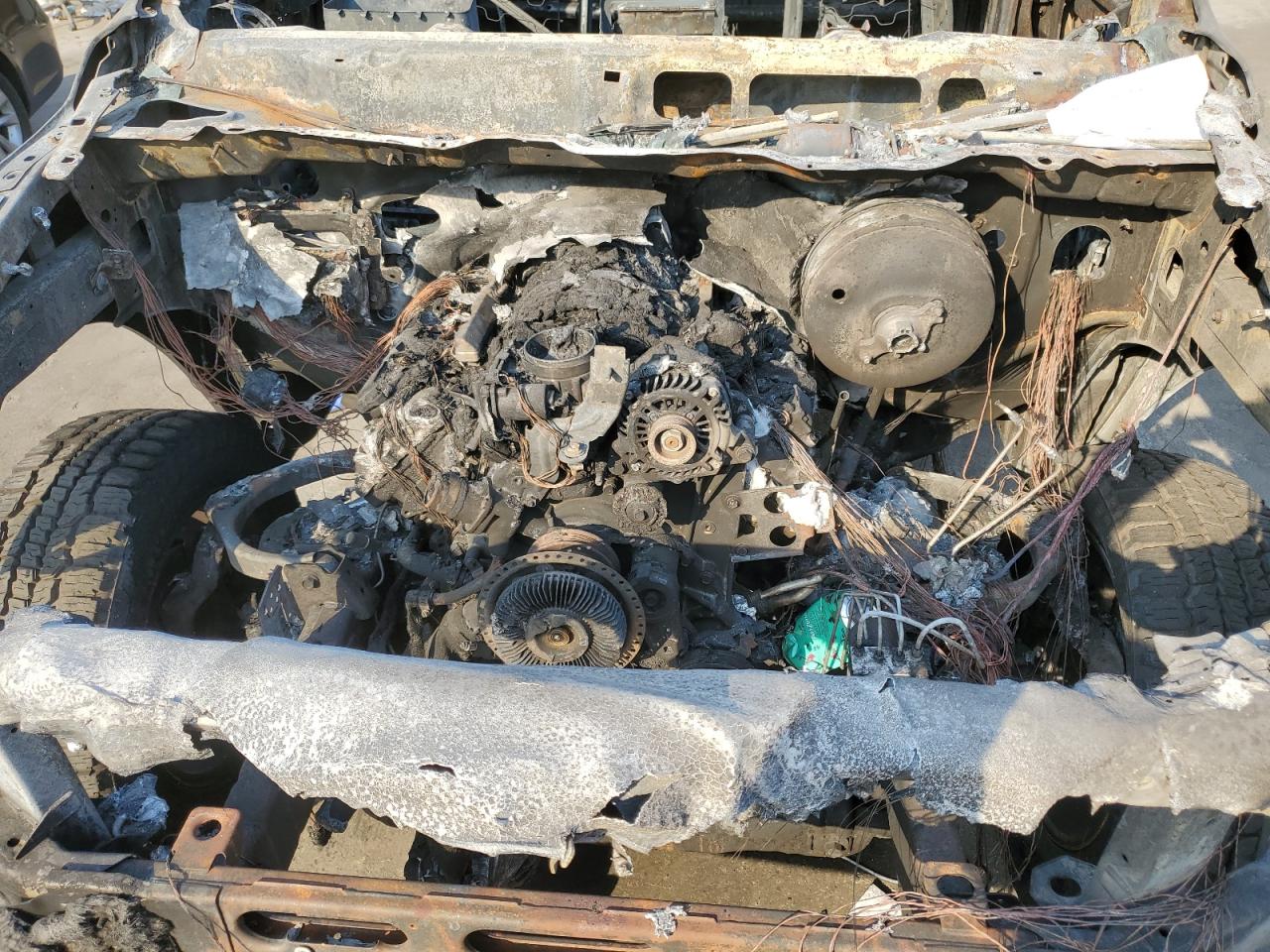 2015 RAM 1500 - Image 11