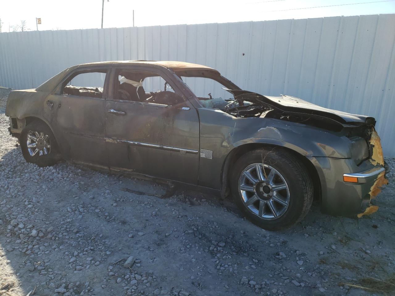 2008 Chrysler 300 - Image 4