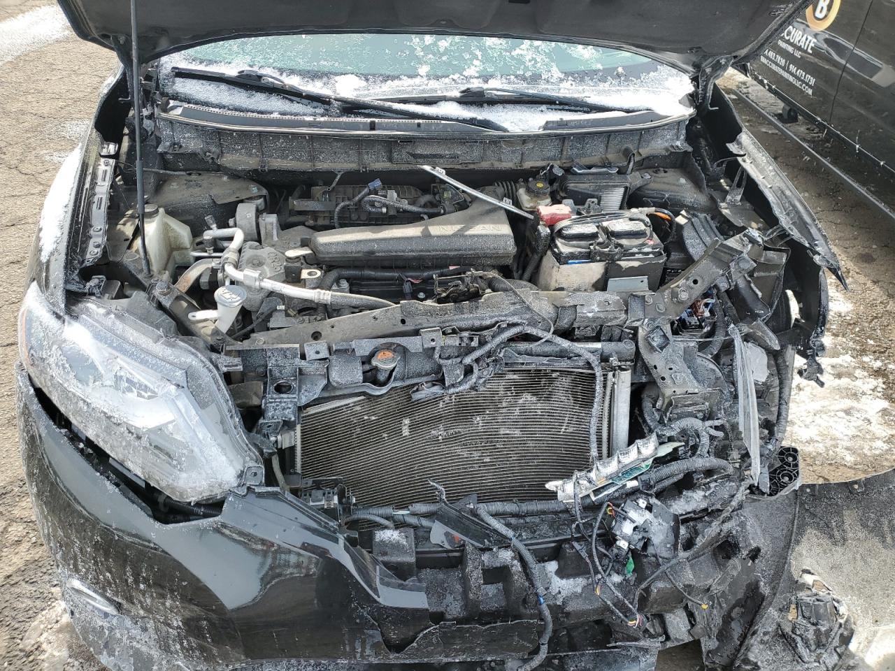 2016 Nissan Rogue - Image 11
