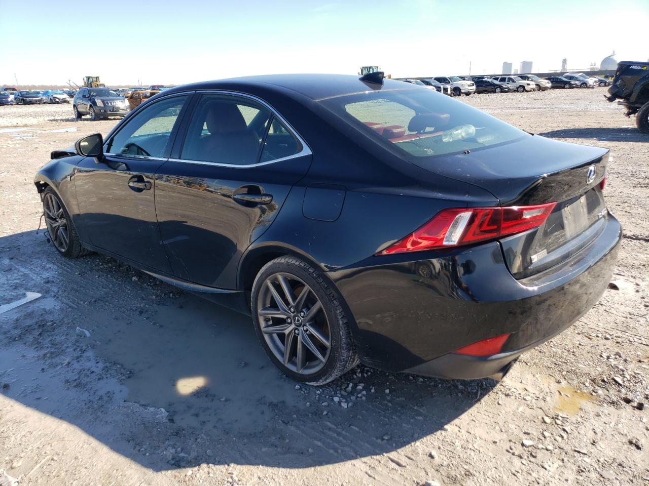 2015 Lexus IS - Image 2