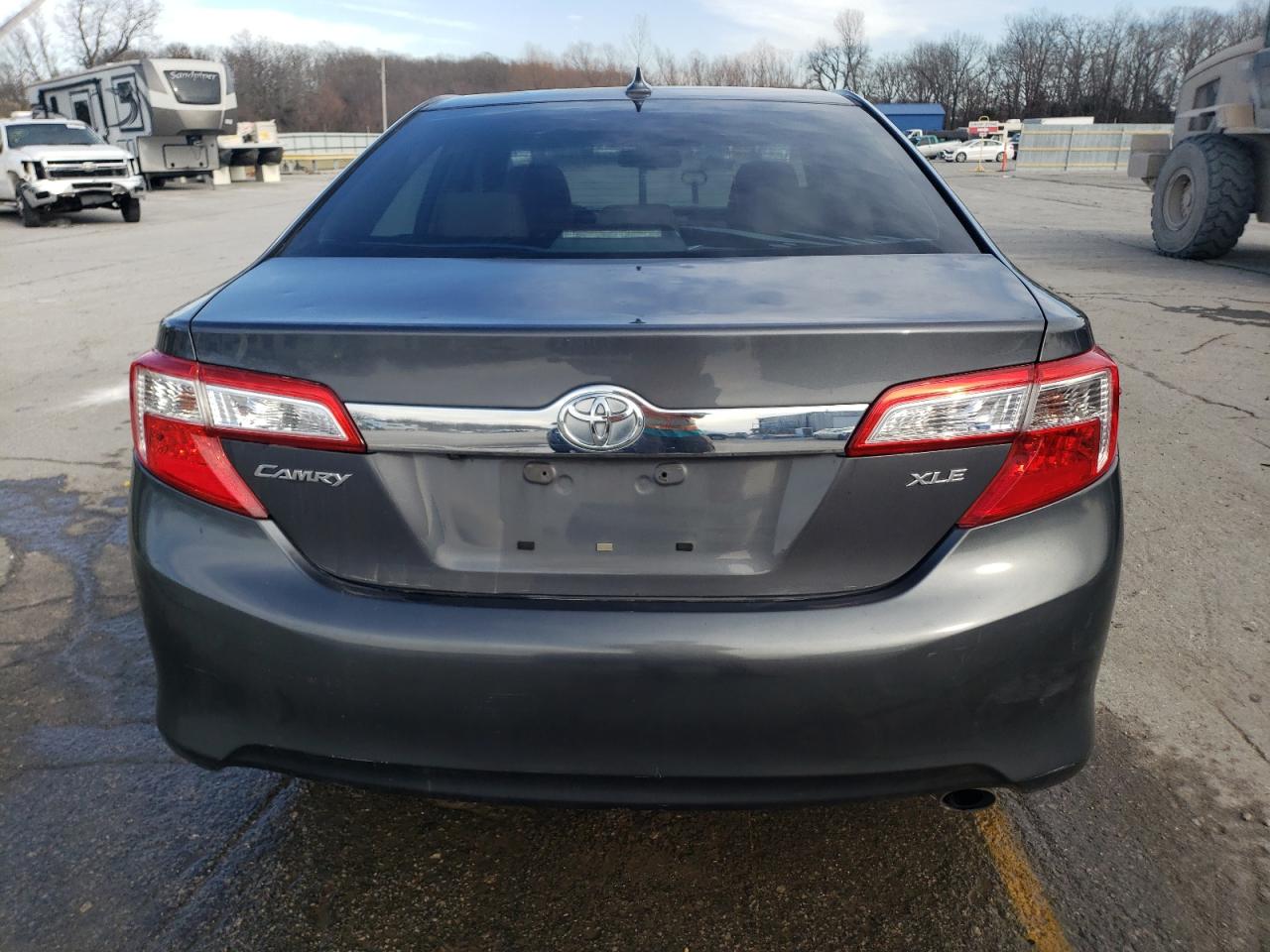 2012 Toyota Camry - Image 6