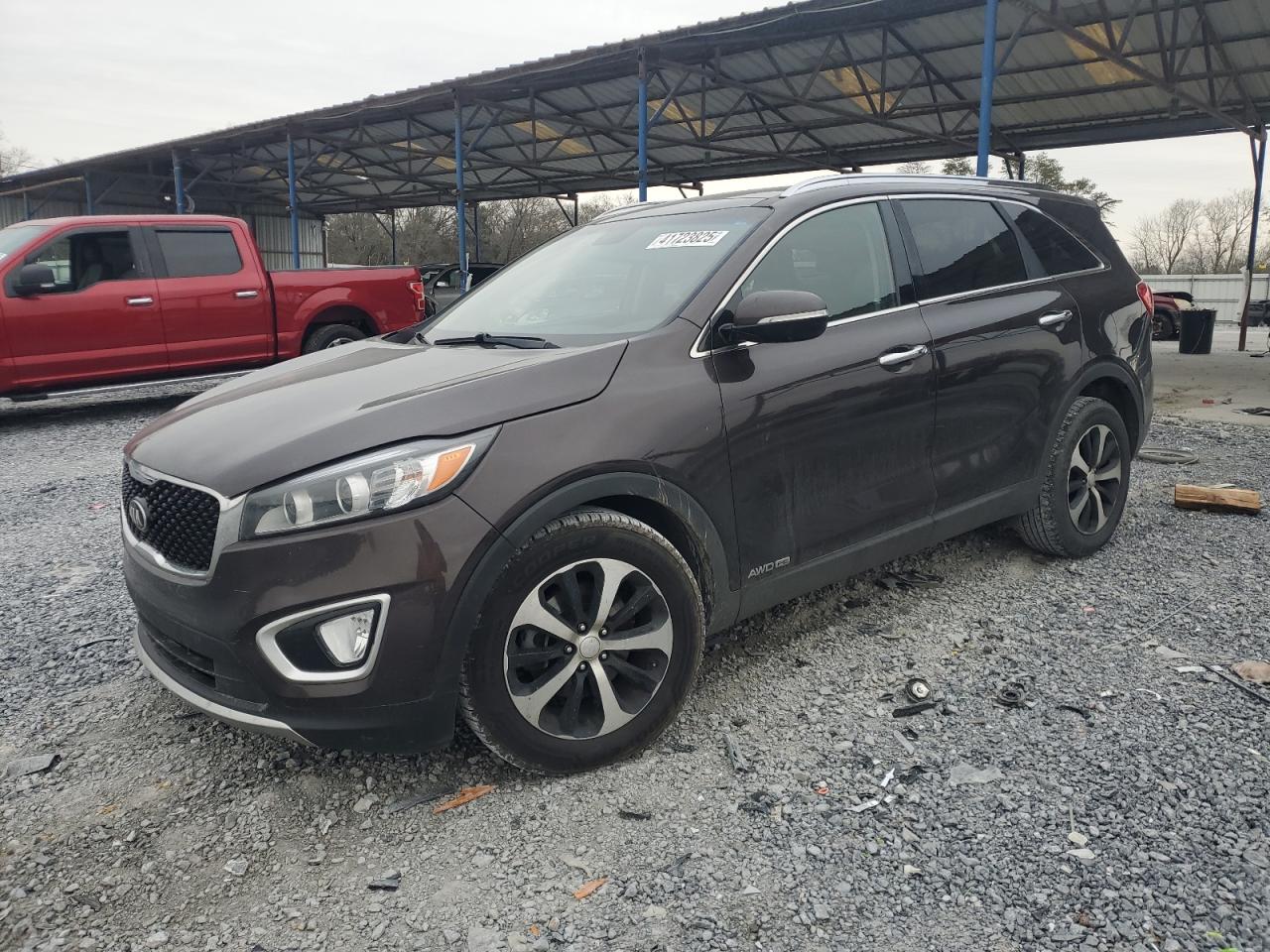 2016 Kia Sorento - Image 1