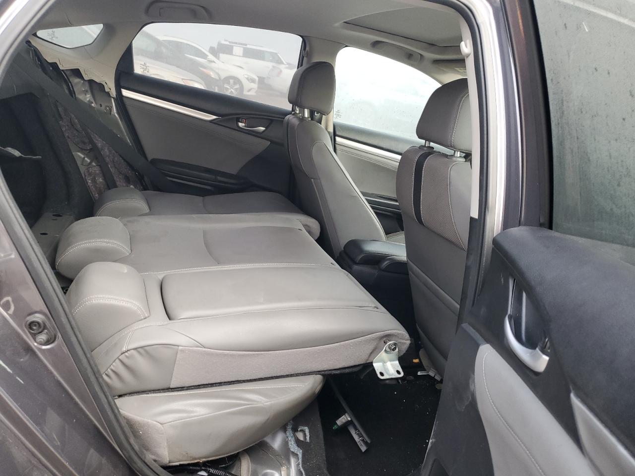 2017 Honda Civic - Image 10