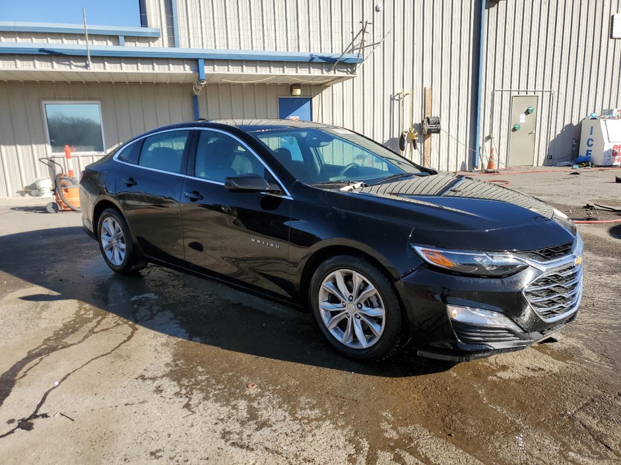 2020 Chevrolet Malibu - Image 4