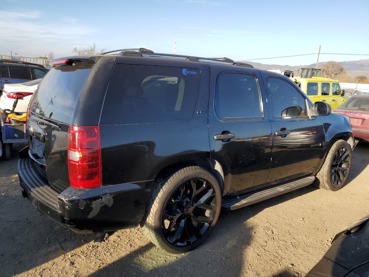 2007 Chevrolet Tahoe - Image 3