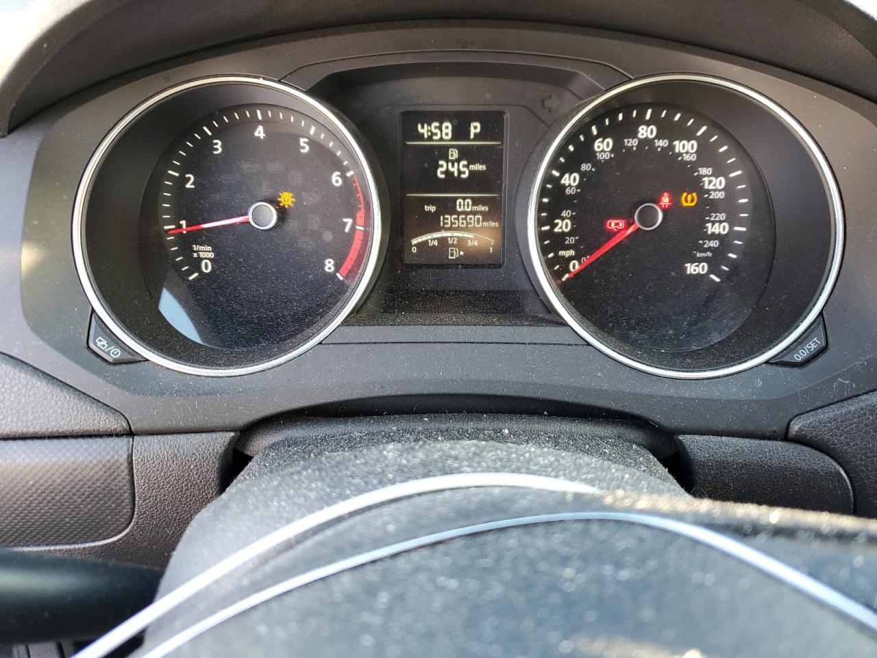 2015 Volkswagen Jetta - Image 9