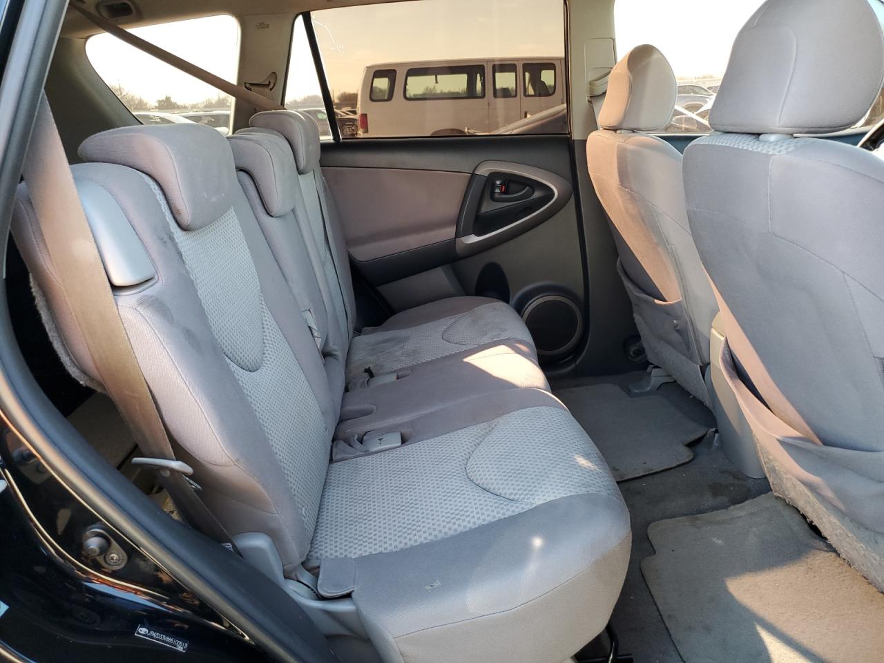 2008 Toyota RAV 4 - Image 11