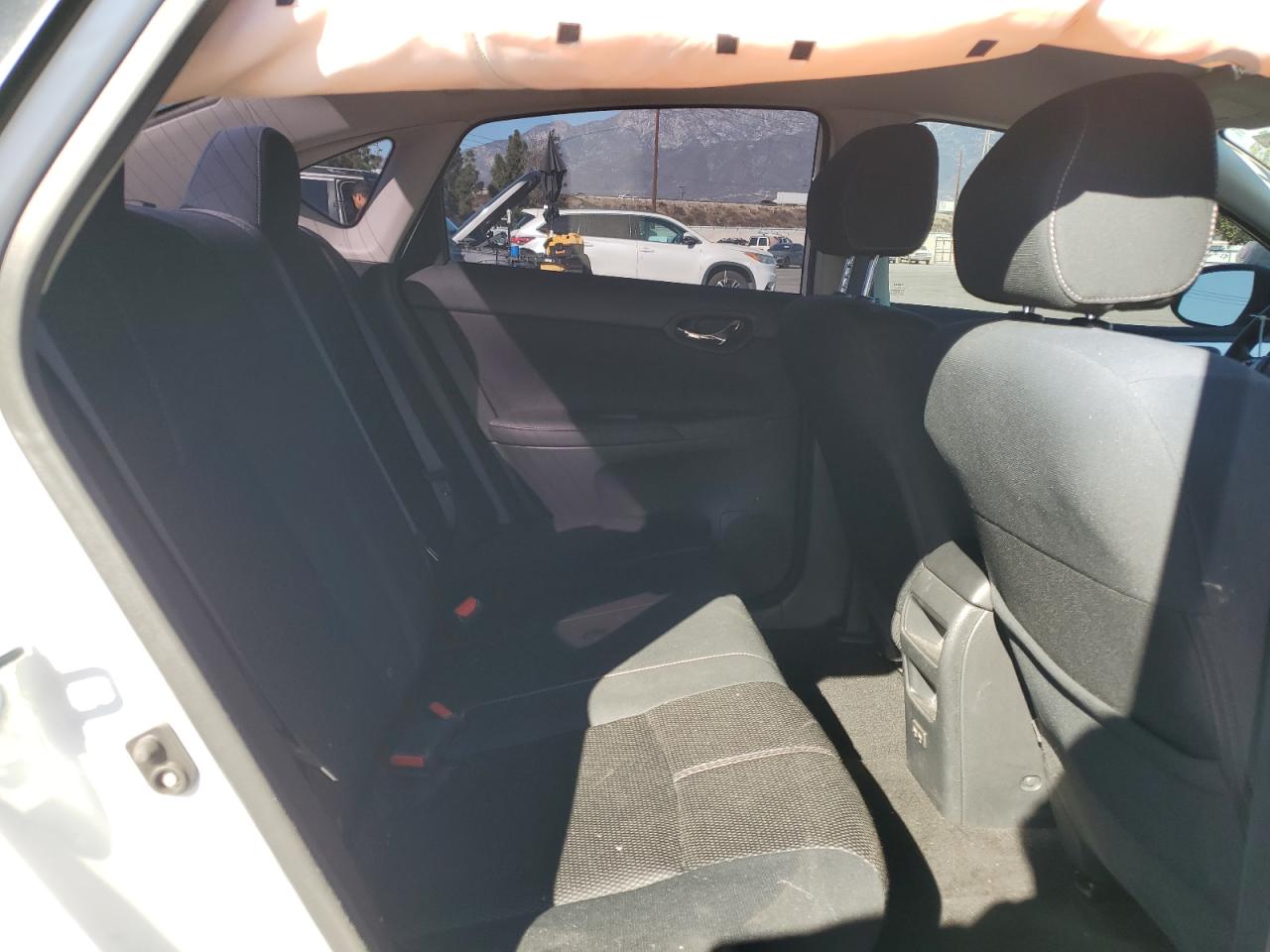 3N1AB7AP1JY345194 NISSAN SENTRA 2018