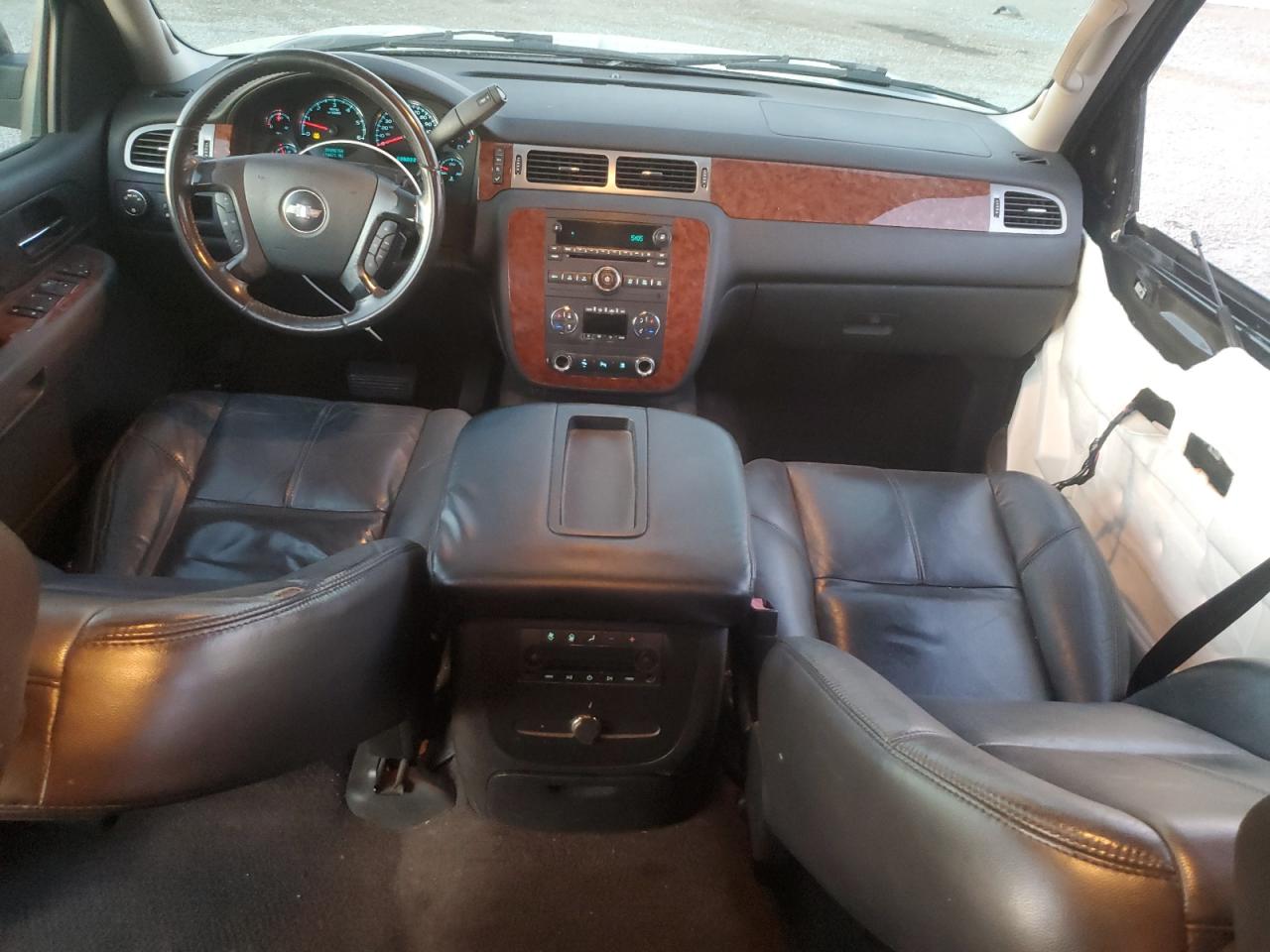 2007 Chevrolet Tahoe - Image 8