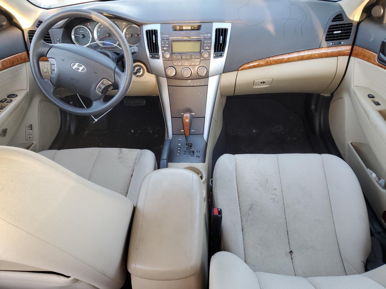 2009 Hyundai Sonata - Image 8
