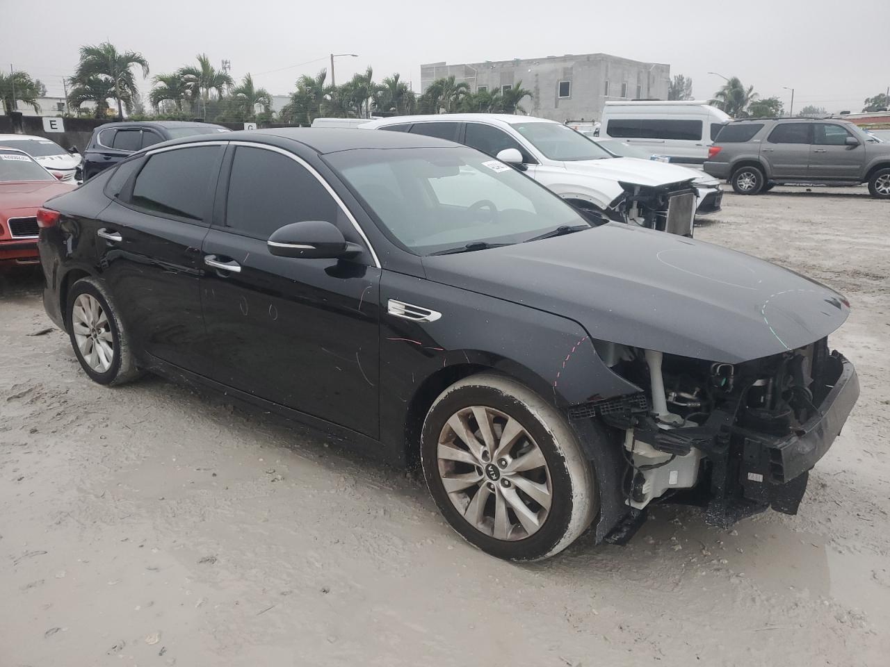 2016 Kia Optima - Image 4