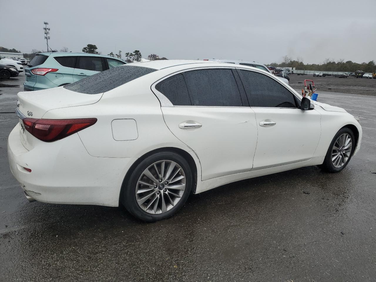 2018 Infiniti Q50 - Image 3