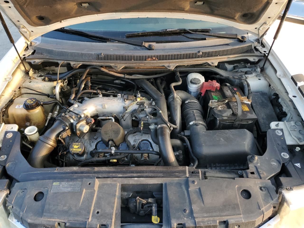 2010 Ford Flex - Image 12