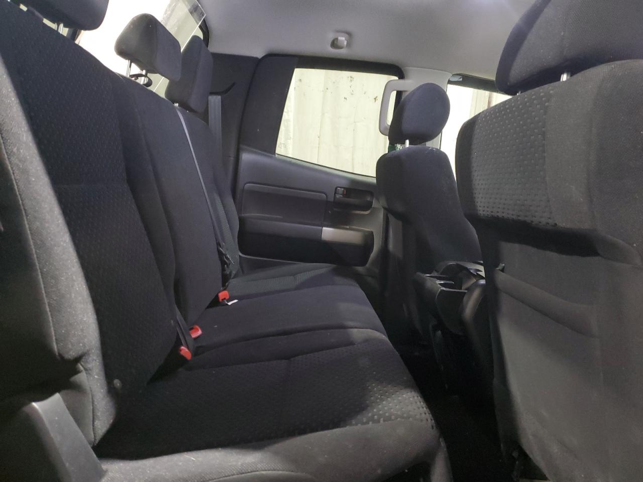 2011 Toyota Tundra - Image 10