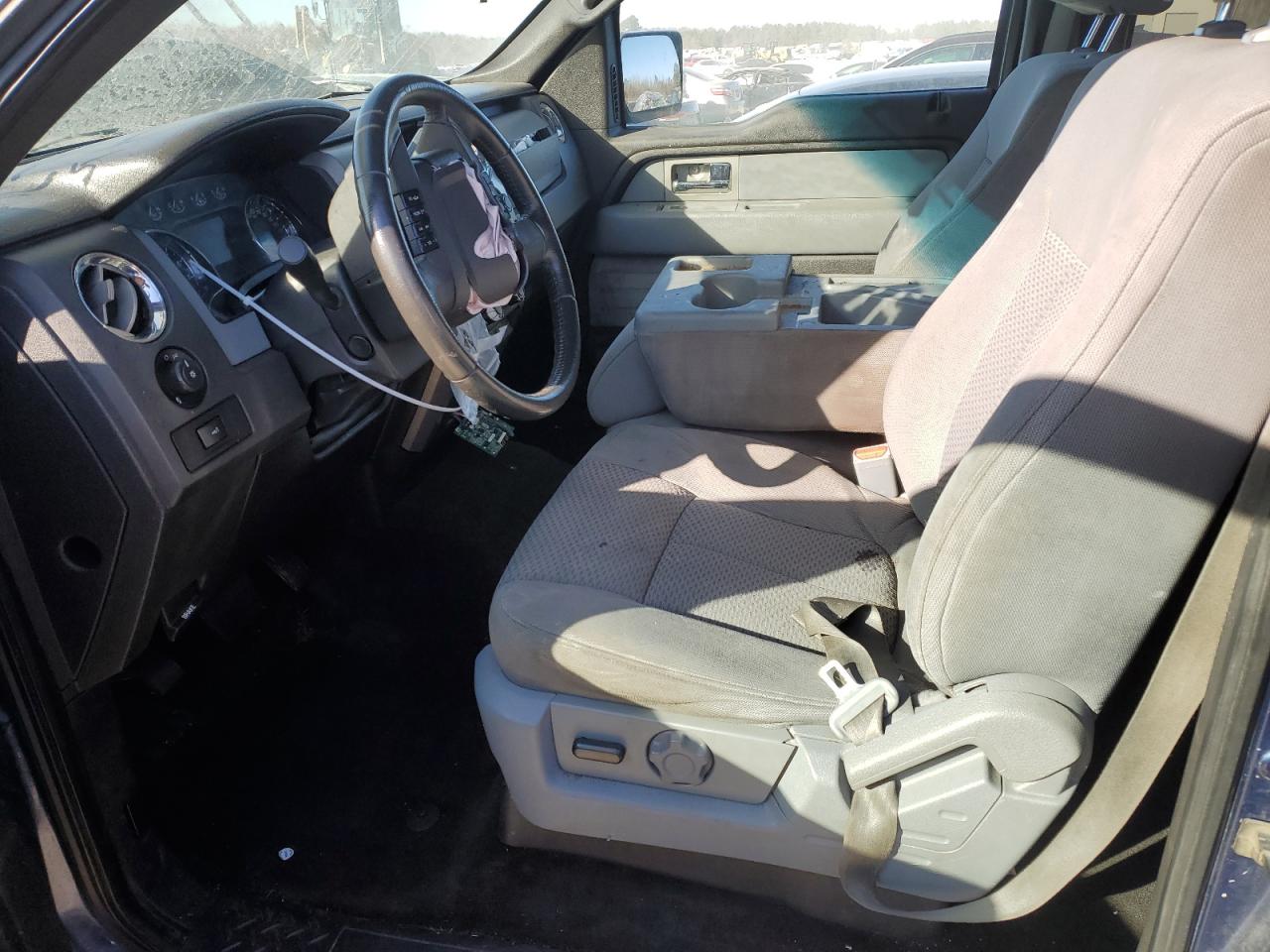 2011 Ford F-150 - Image 7