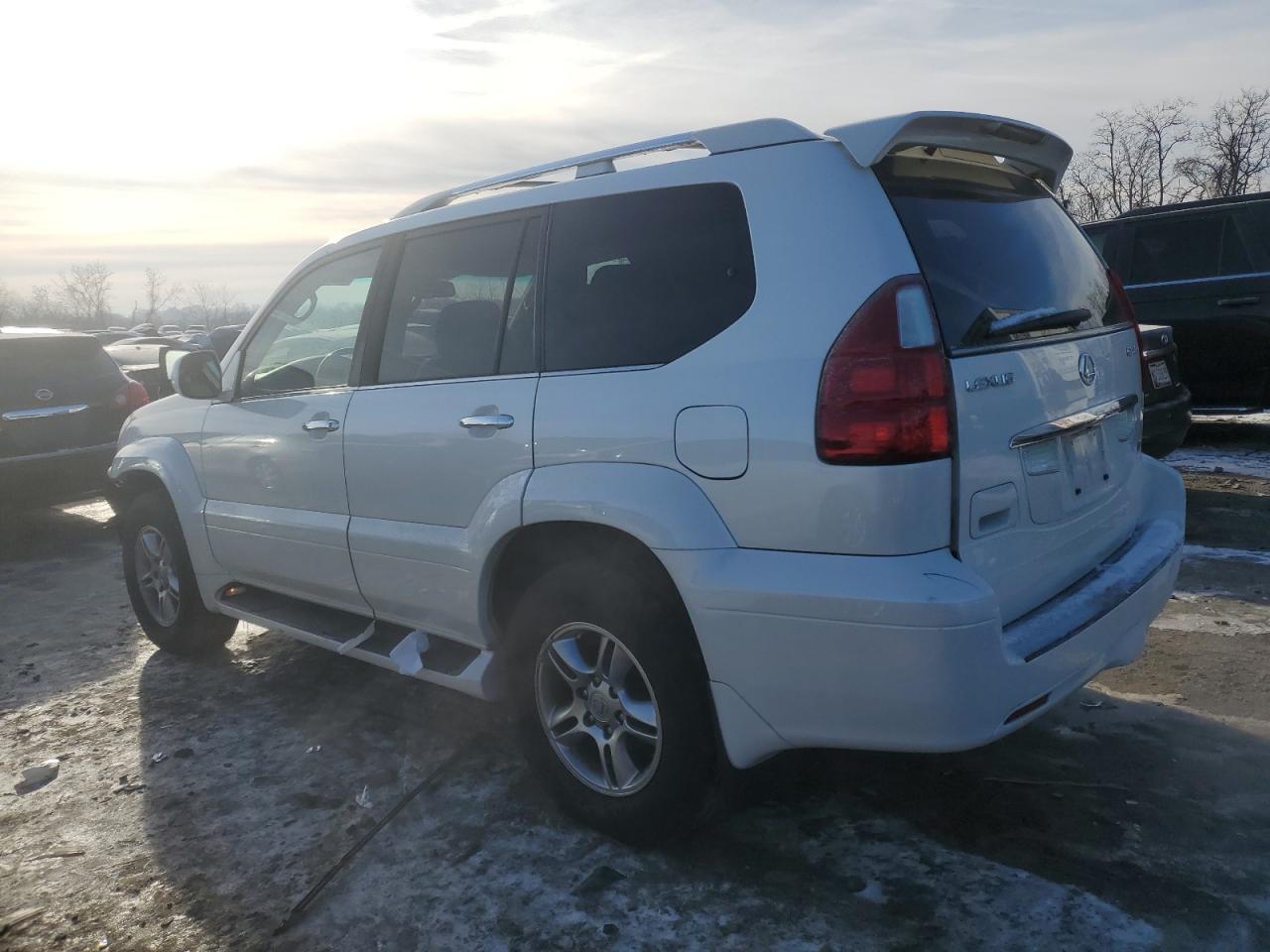 2008 Lexus GX - Image 2