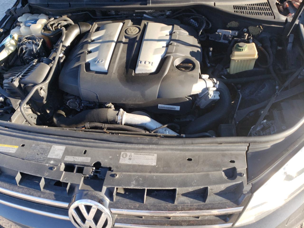 2012 Volkswagen Touareg V6 Tdi VIN: WVGFK9BP3CD002398 Lot: 62263125