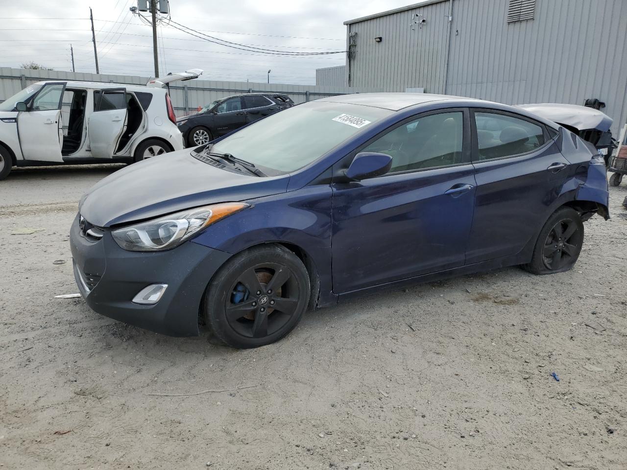 VIN 5NPDH4AE6DH436016 2013 HYUNDAI ELANTRA no.1