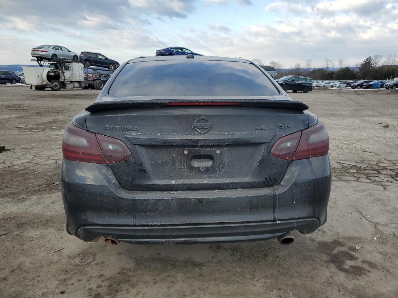 2018 Nissan Altima - Image 6