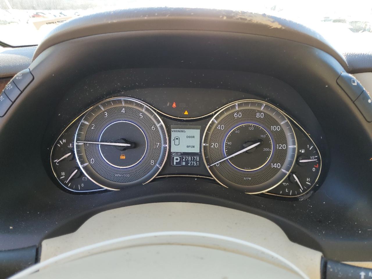 2012 Infiniti QX56 - Image 9