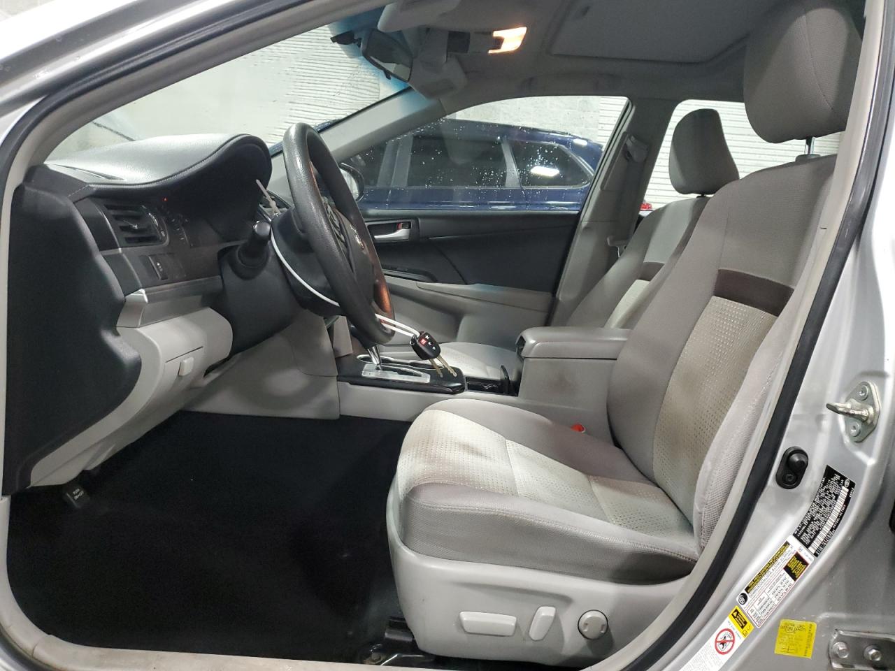 2014 Toyota Camry - Image 7