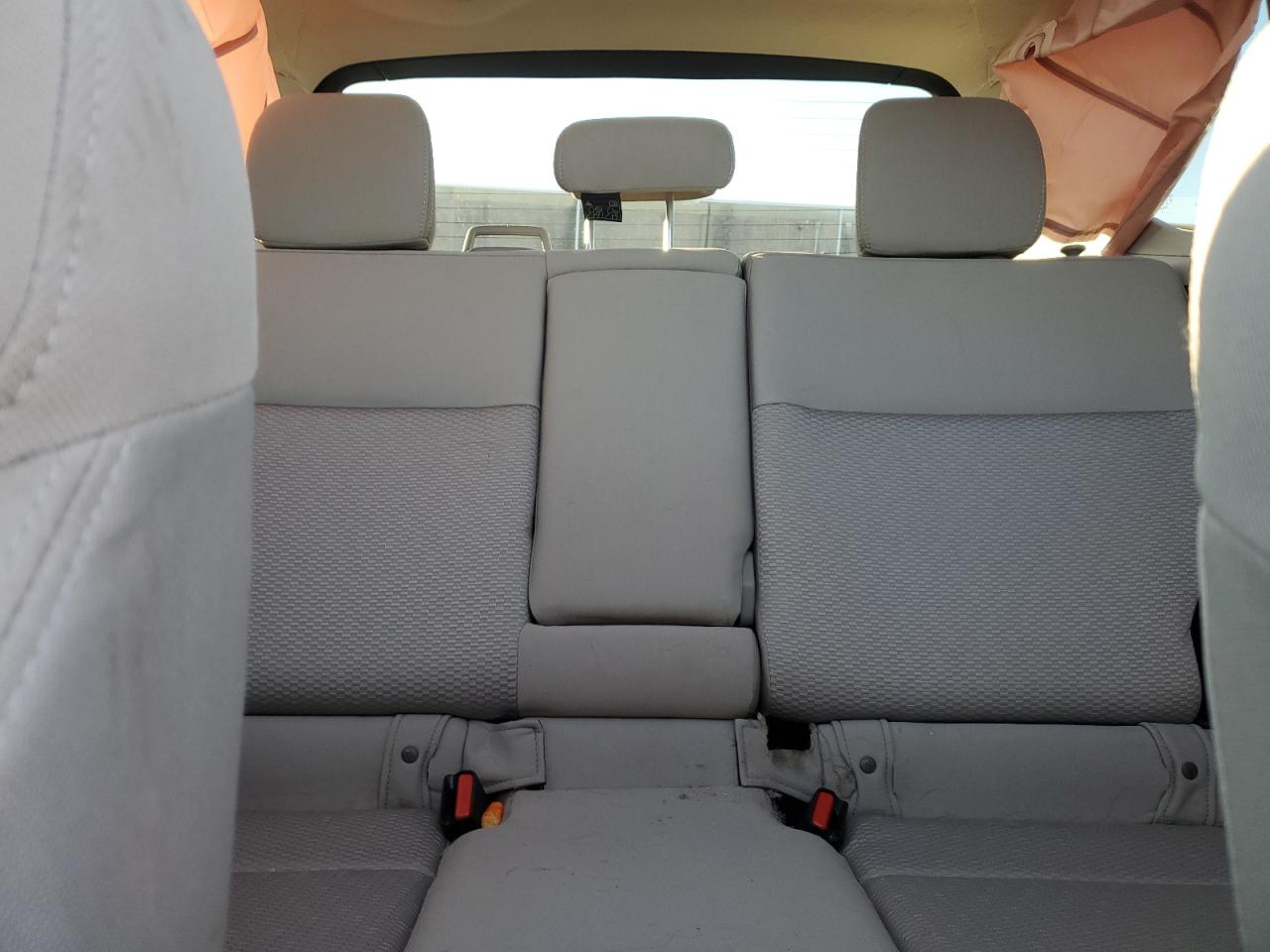 2015 Subaru Forester - Image 10