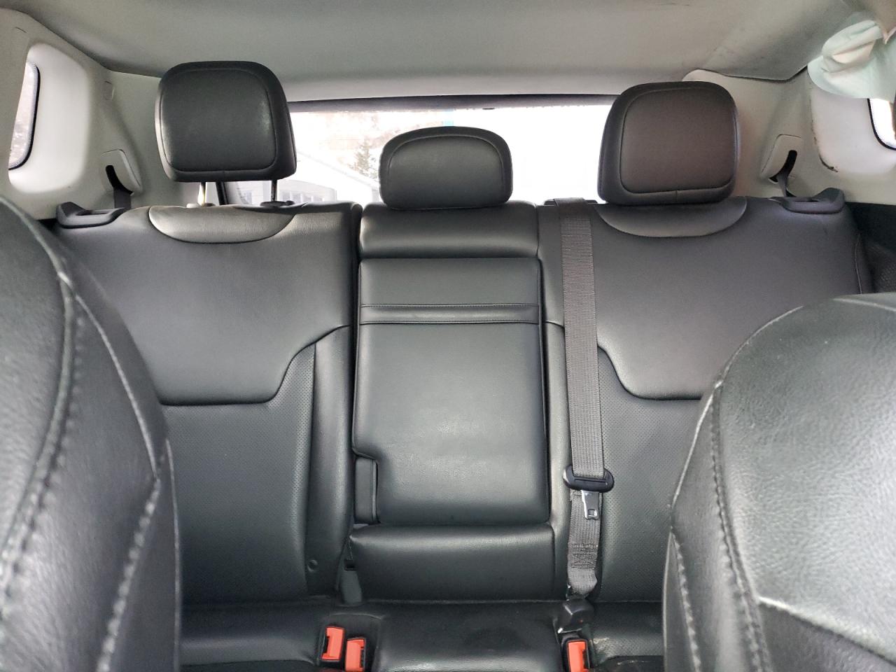 2019 Jeep Compass - Image 10