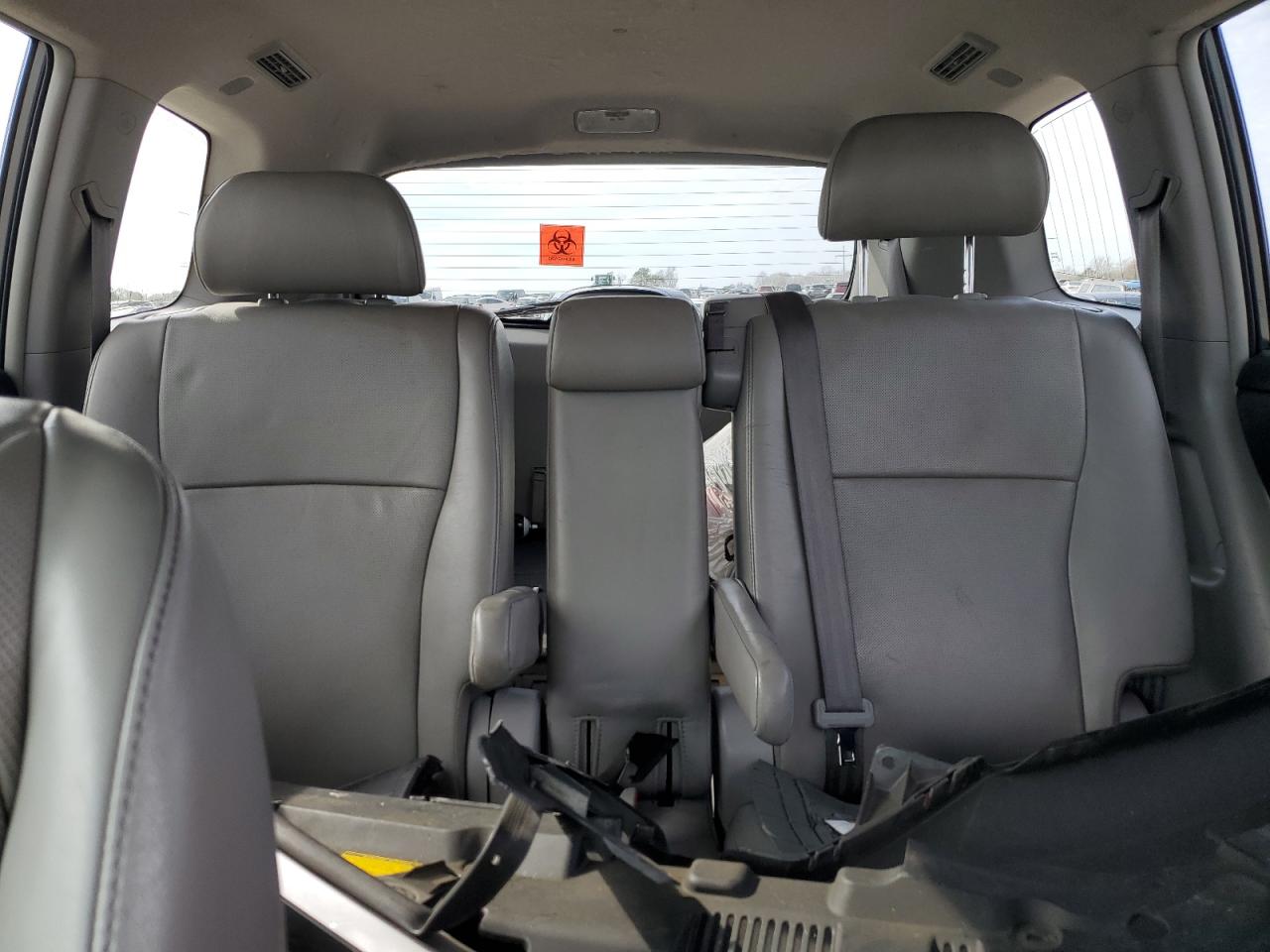 2013 Toyota Highlander - Image 10