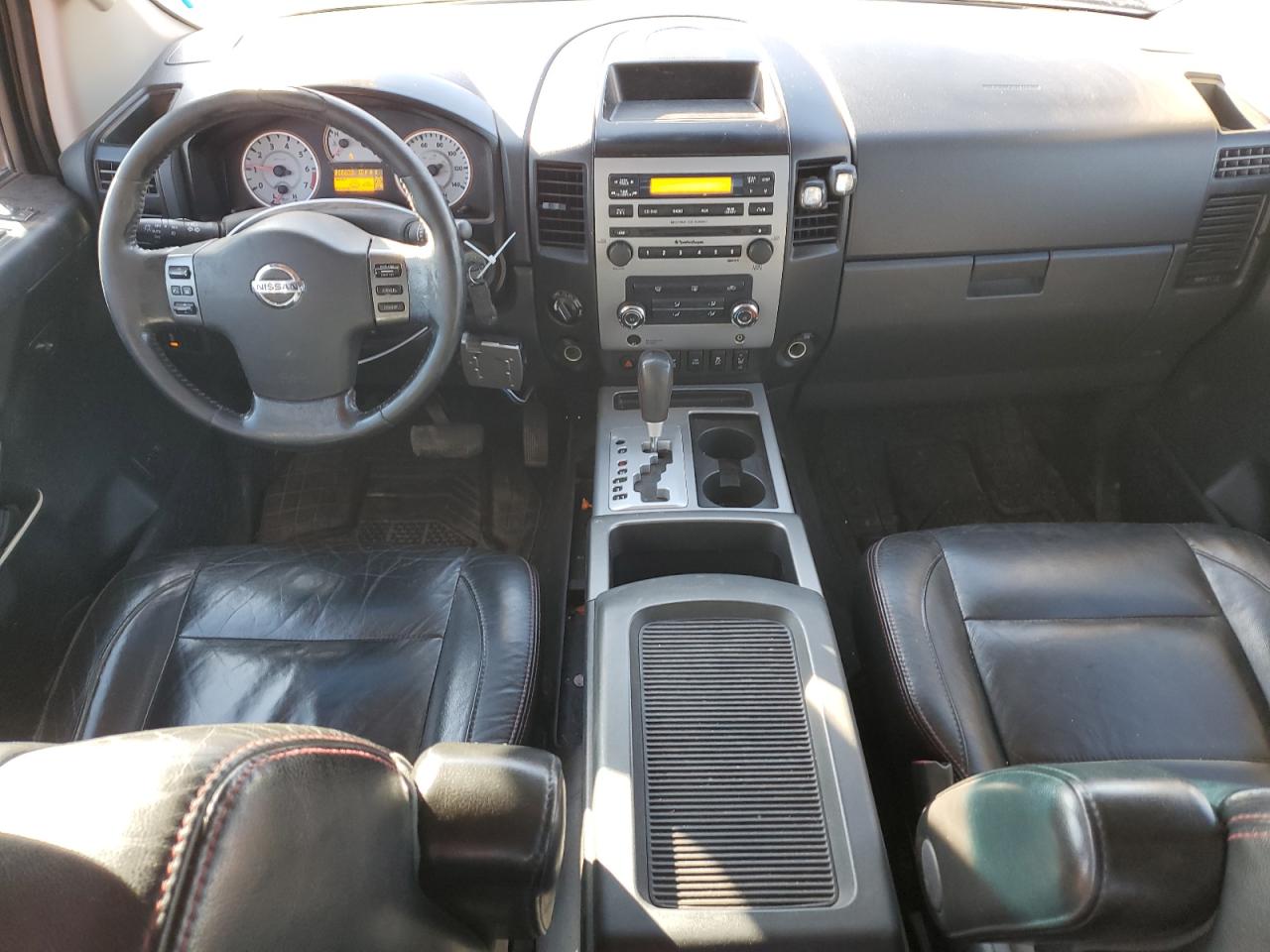 2012 Nissan Titan - Image 8