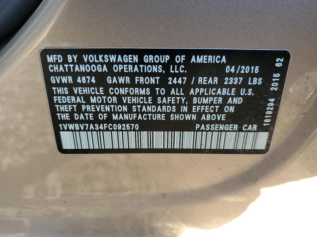 2015 Volkswagen Passat - Image 13