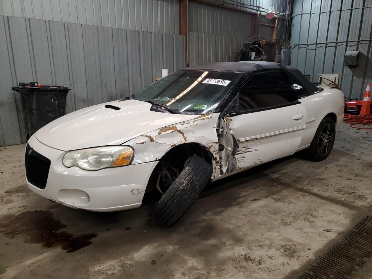 2005 Chrysler Sebring - Image 1