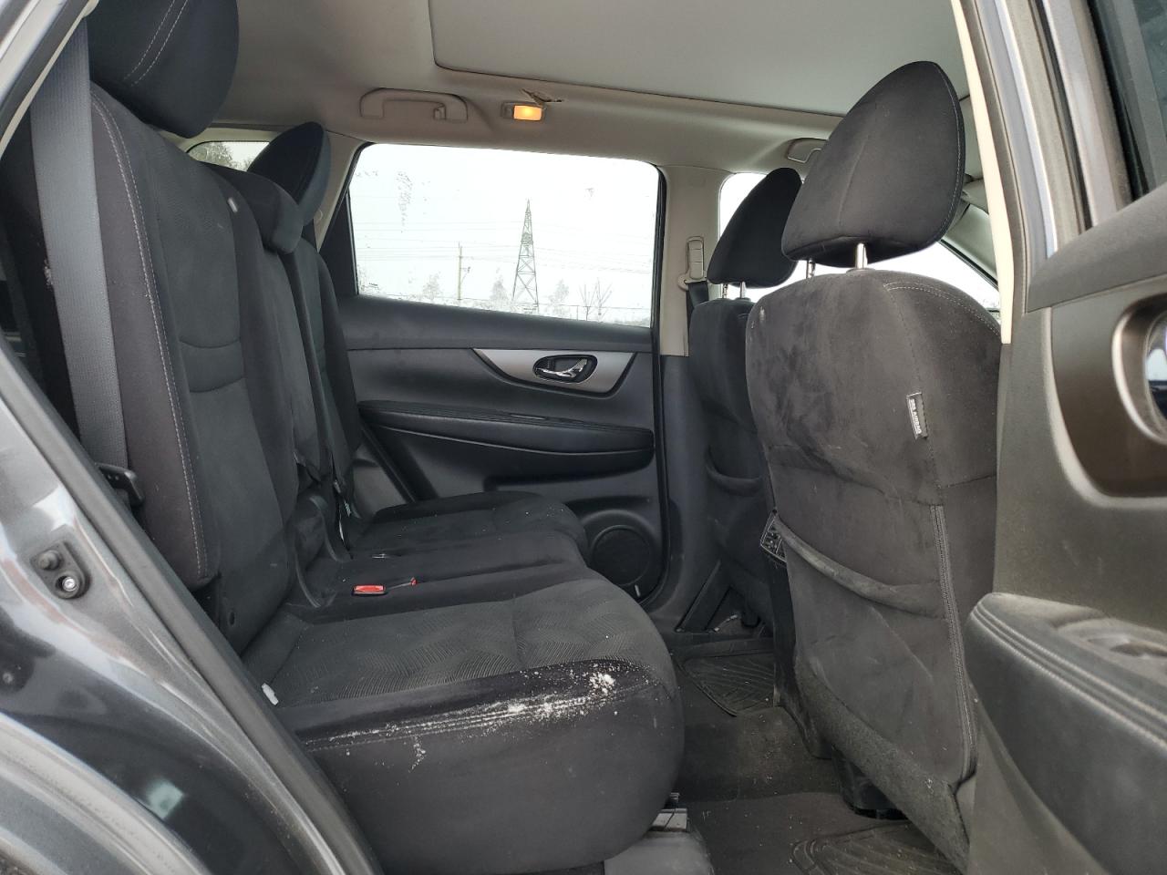 2015 Nissan Rogue - Image 11