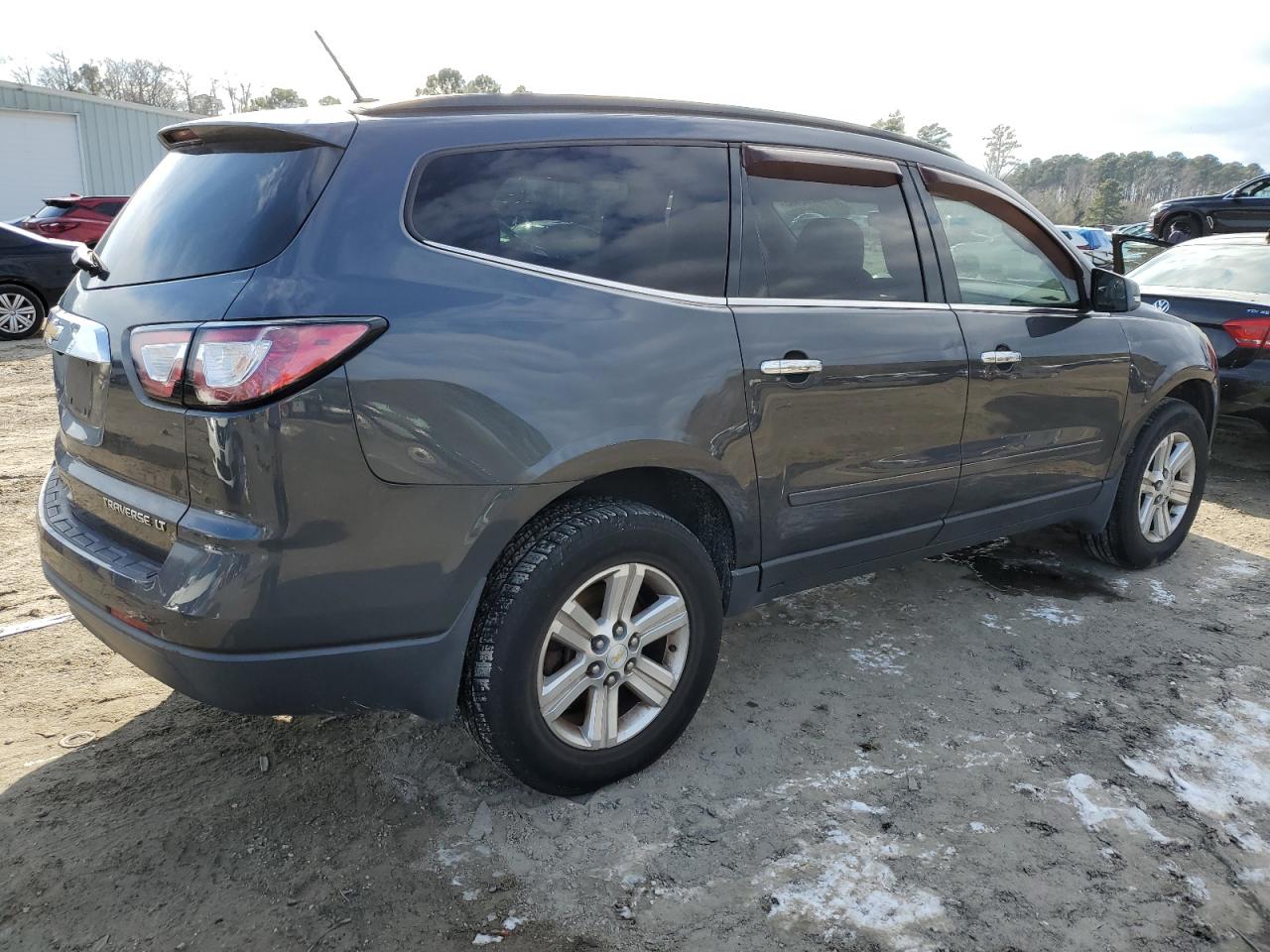 2014 Chevrolet Traverse - Image 3