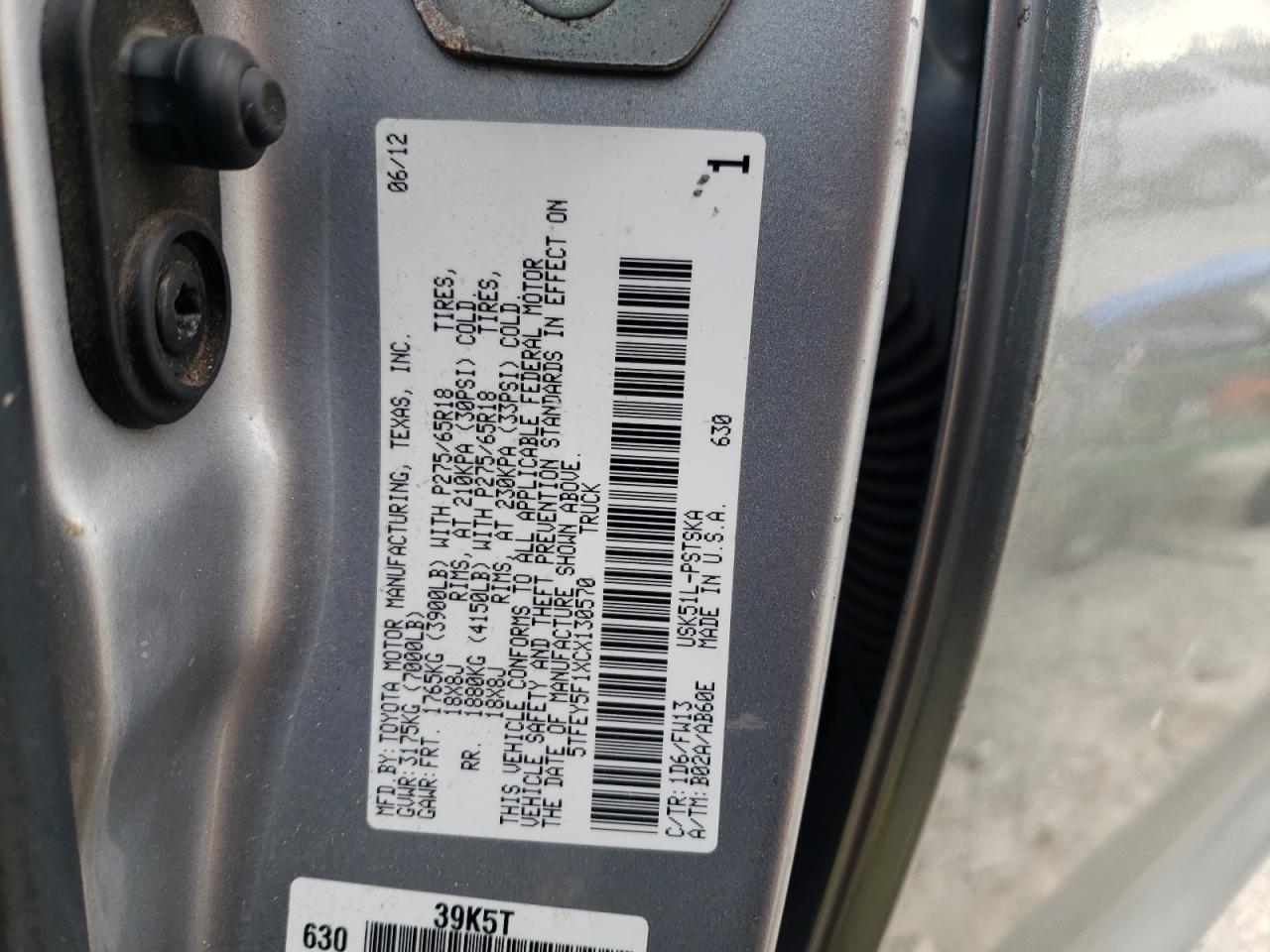 2012 Toyota Tundra - Image 14