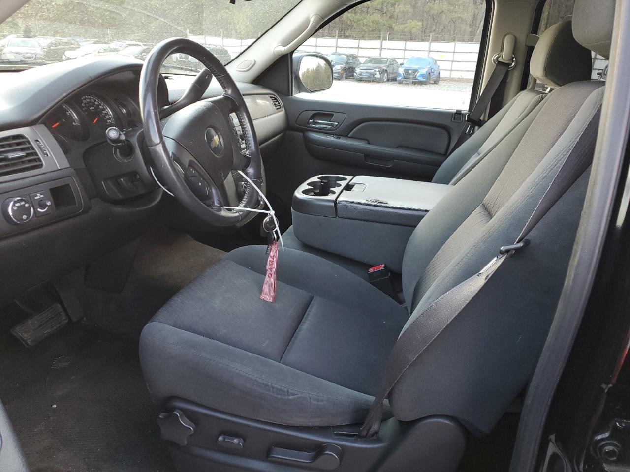 2009 Chevrolet Tahoe - Image 7
