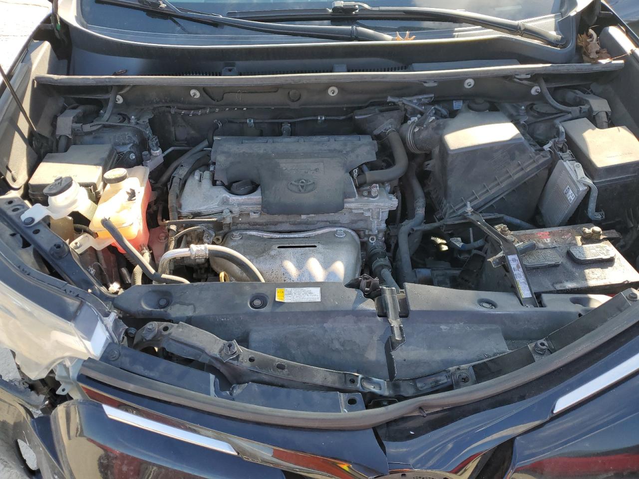 2016 Toyota RAV 4 - Image 13