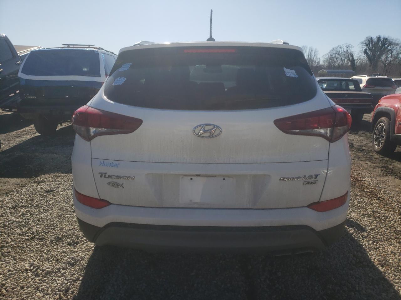 2017 Hyundai Tucson - Image 6