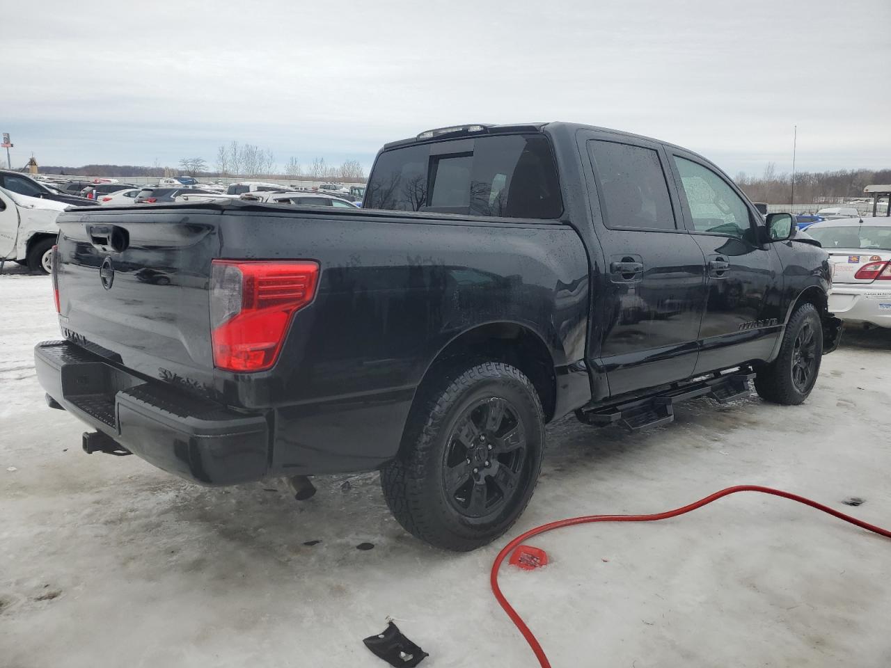 2019 Nissan Titan - Image 3