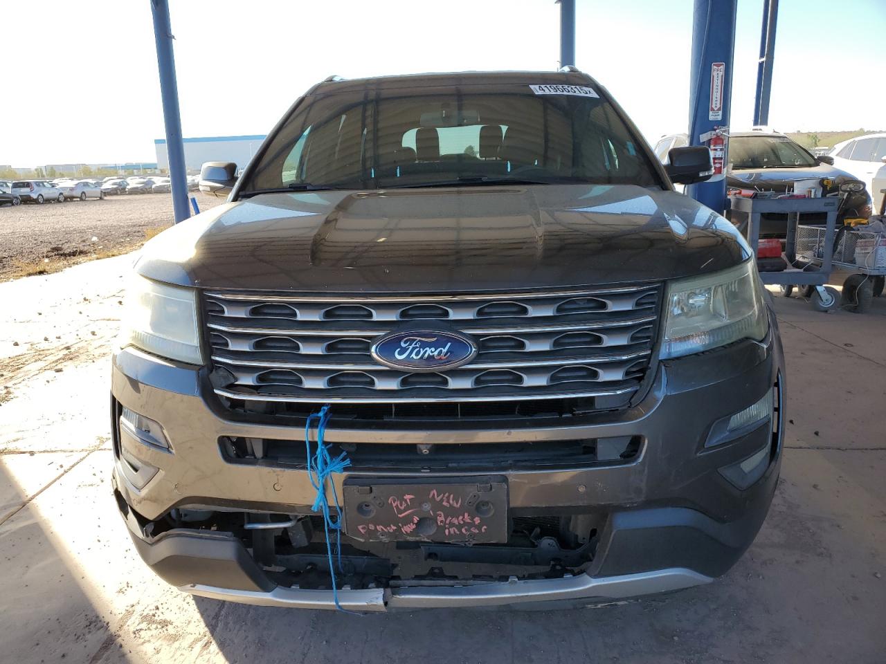 2016 Ford Explorer - Image 5