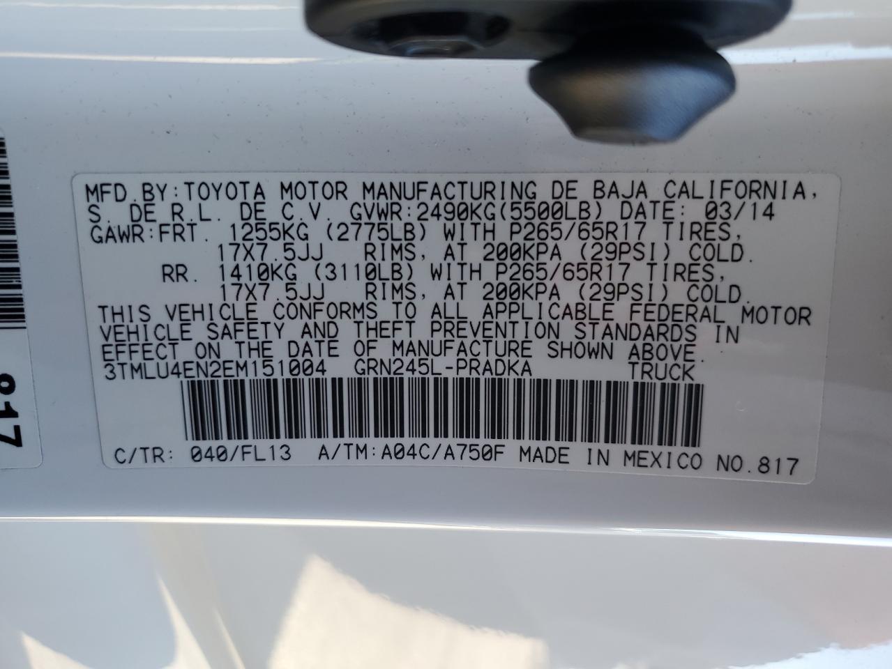 2014 Toyota Tacoma - Image 12